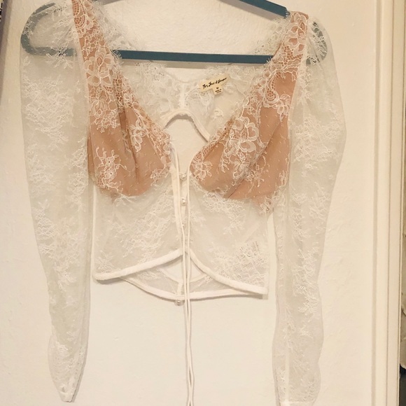 COPY - Lace transparent blouse - Picture 2 of 4